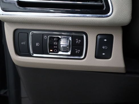 Used 2023 Lincoln Navigator L Reserve image 15