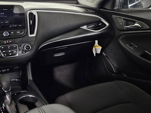 Used 2023 Chevrolet Malibu LT FWD image 8