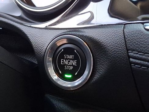 Used 2023 Buick Encore GX Essence w/ Experience Buick Package FWD image 25