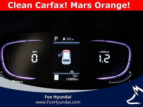 Used 2023 Kia Soul LX image 2