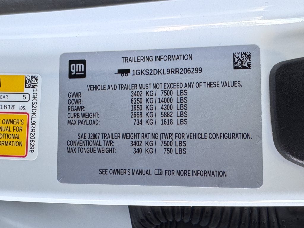 Certified 2024 GMC Yukon Denali AWD/4WD image 11