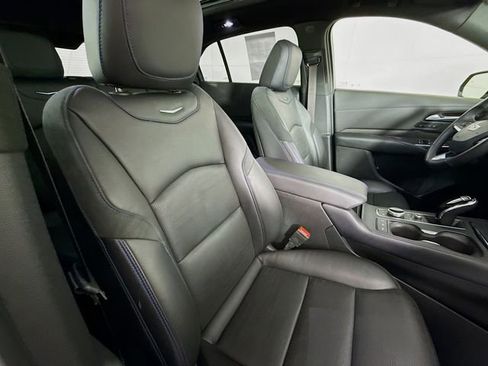Used 2024 Cadillac XT4 Sport AWD/4WD image 29