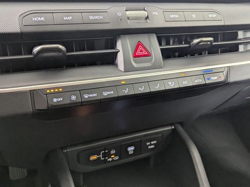 New 2026 Kia K4 LXS image 19