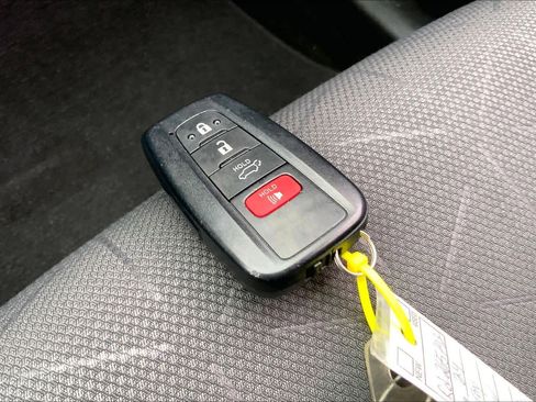 Used 2024 Toyota RAV4 XLE image 14