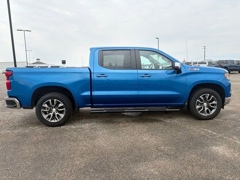 Used 2022 Chevrolet Silverado 1500 LT image 8