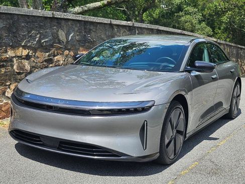 Used 2024 Lucid Air Touring AWD/4WD image 12