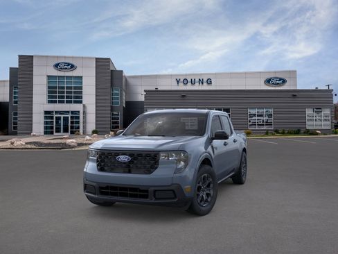 New 2025 Ford Maverick XLT w/ XLT Luxury Package AWD/4WD image 2