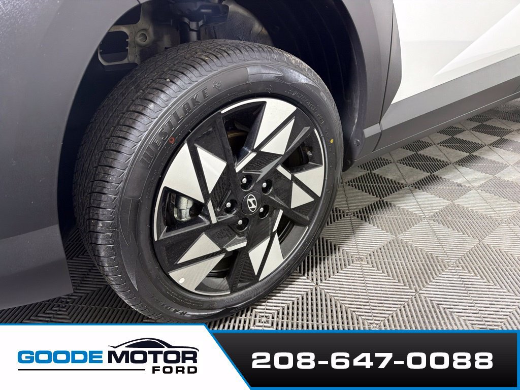 Used 2025 Hyundai Kona SEL AWD/4WD image 26