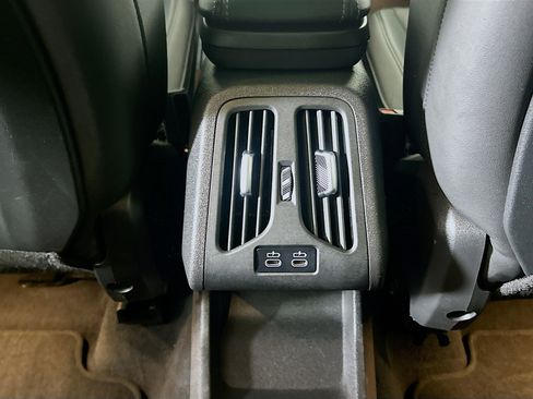 Used 2025 BMW X2 xDrive28i w/ Convenience Package image 29