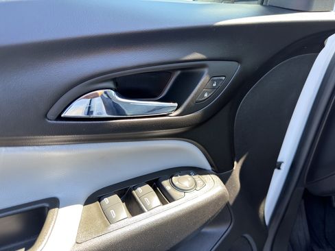 Used 2024 Chevrolet Equinox LS w/ LPO, Floor Liner Package FWD image 25