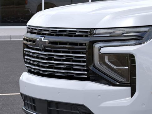 New 2026 Chevrolet Suburban High Country image 34