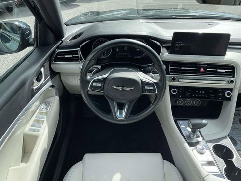 Used 2025 Genesis G70 2.5T AWD/4WD image 14