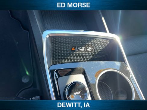 New 2026 Chevrolet Equinox LT w/ Convenience Package II image 12