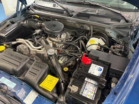 Used 2001 Dodge Durango R/T image 61