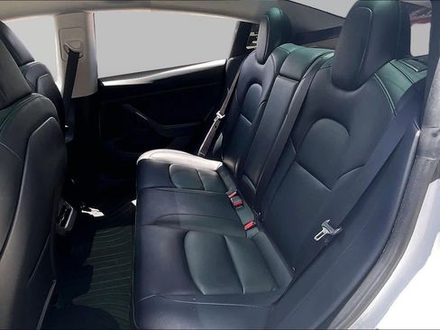 Used 2023 Tesla Model 3 Standard Range RWD image 17