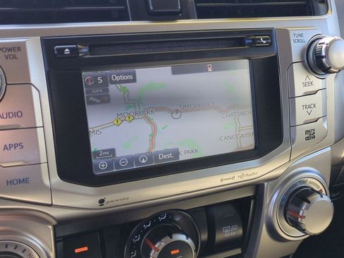 Used 2019 Toyota 4Runner SR5 Premium image 17