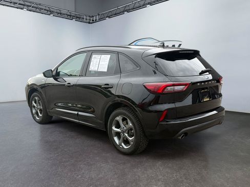 Used 2023 Ford Escape ST-Line AWD/4WD image 5