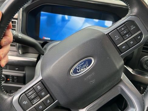 Used 2023 Ford F350 Lariat w/ Lariat Ultimate Package image 9