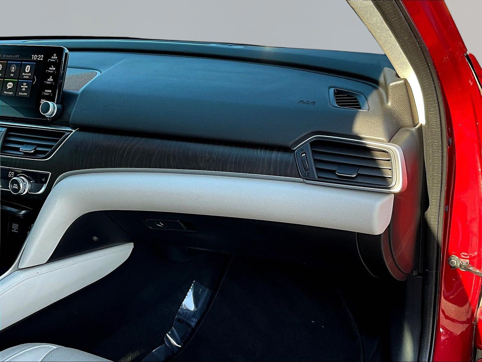 Used 2018 Honda Accord EX-L image 26