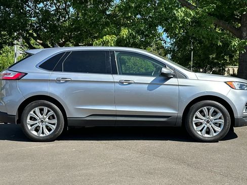 Used 2023 Ford Edge Titanium AWD/4WD image 8