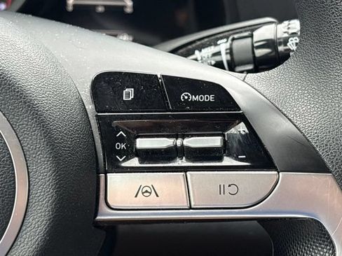 Used 2021 Hyundai Elantra SEL FWD image 17