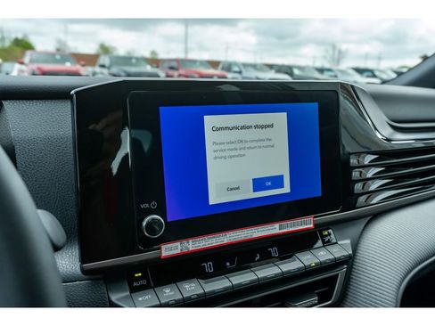 Used 2026 Toyota Camry SE w/ Convenience Package FWD image 21