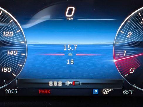 New 2026 Mercedes-Benz GLB 250 image 23