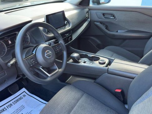 Used 2021 Nissan Rogue S AWD/4WD image 9