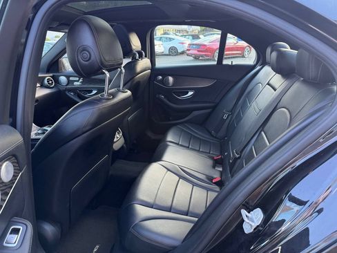 Used 2016 Mercedes-Benz C 300 4MATIC Sedan image 11
