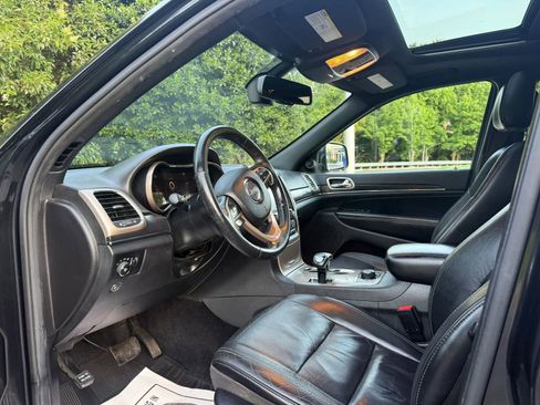 Used 2014 Jeep Grand Cherokee Limited AWD/4WD image 12