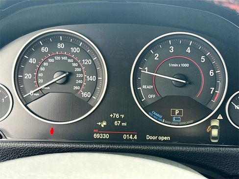 Used 2018 BMW 330e image 13