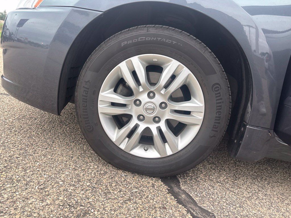 Used 2011 Nissan Altima 2.5 S w/ Convenience Pkg FWD image 23
