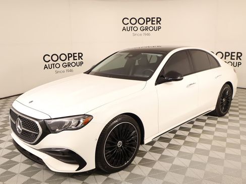 Used 2024 Mercedes-Benz E 350 4MATIC Sedan image 9