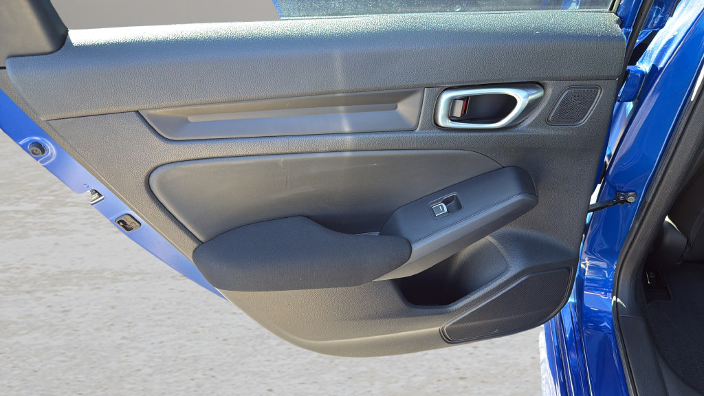 Used 2023 Honda Civic Sport image 14