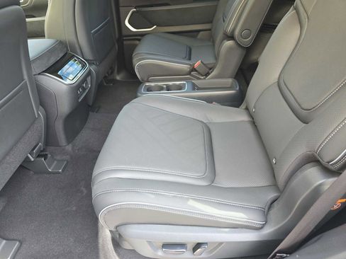 New 2026 INFINITI QX80 Luxe w/ Cargo Package image 32