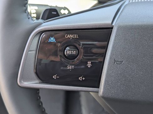 Used 2025 Nissan Murano SV FWD image 27