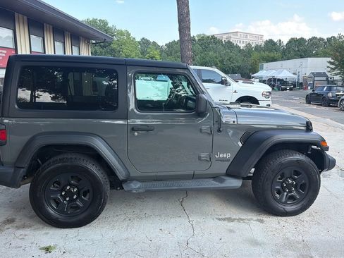 Used 2020 Jeep Wrangler Sport AWD/4WD image 8