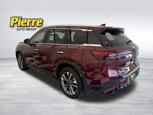 Used 2023 INFINITI QX60 Luxe w/ Vision Package AWD/4WD image 2