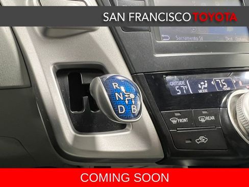 Used 2012 Toyota Prius V Three image 22