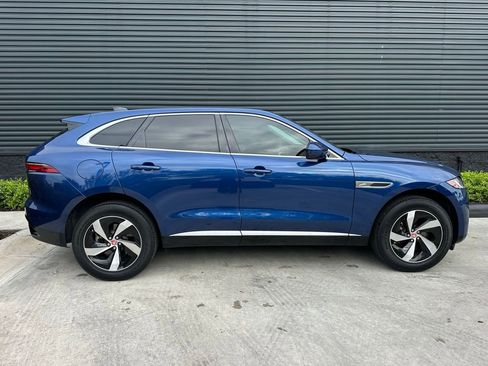 Used 2023 Jaguar F-PACE S image 10