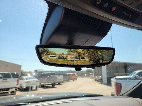 Used 2024 GMC Sierra 1500 Denali w/ Technology Package image 21