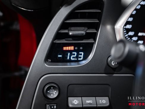 Used 2015 Chevrolet Corvette Stingray Coupe w/ 3LT Preferred Equipment Group image 19