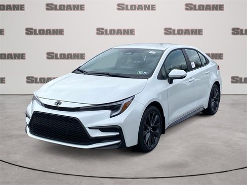 New 2026 Toyota Corolla SE image 1