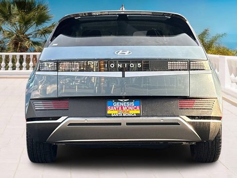 Used 2024 Hyundai Ioniq 5 SE image 5