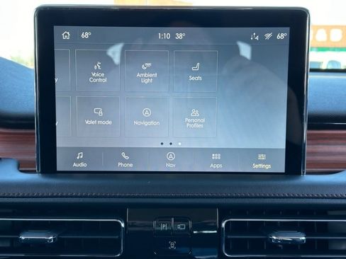 Used 2020 Lincoln Aviator Reserve w/ Equipment Group 201A AWD/4WD image 29