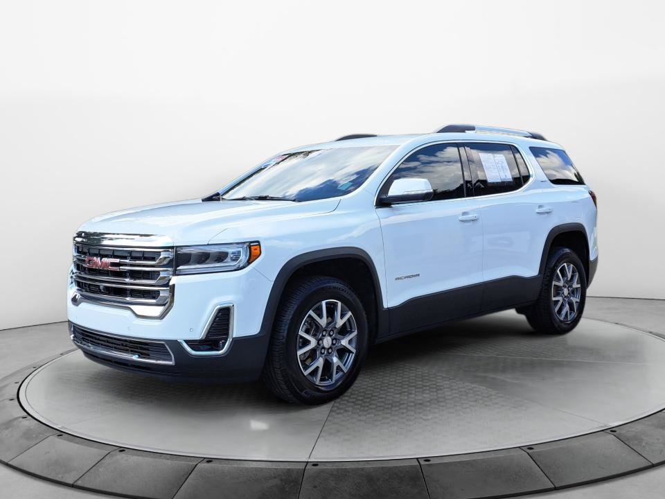 Used 2022 GMC Acadia SLT w/ Technology Package AWD/4WD image 3