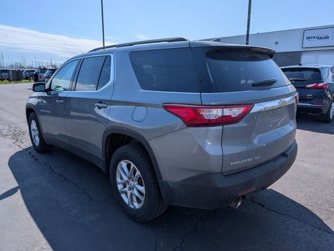 Used 2021 Chevrolet Traverse LT AWD/4WD image 6