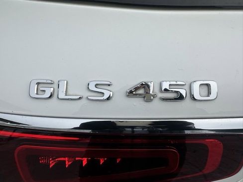 Certified 2023 Mercedes-Benz GLS 450 4MATIC image 9