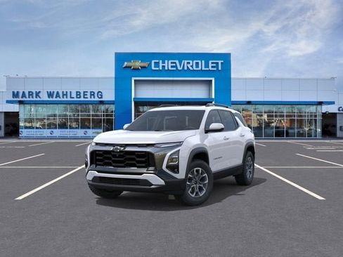 New 2026 Chevrolet Equinox ACTIV w/ Convenience Package III FWD image 8