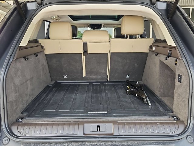 Used 2018 Land Rover Range Rover Sport SE AWD/4WD image 27